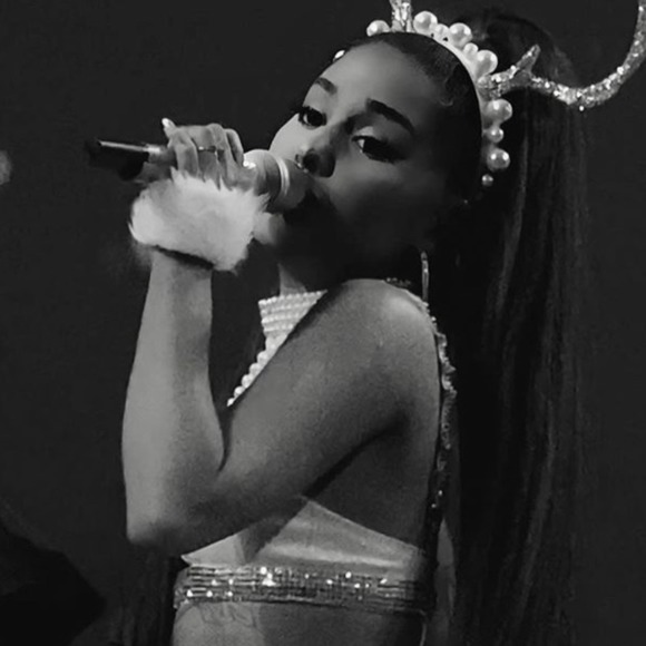 Meet your Posher, Rachel - Picture 1 of 1